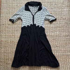 ANTHROPOLOGIE Knitted & Knotted knit sweater dress - black and gray - medium